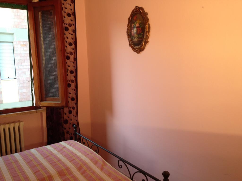 فندق بونتيديرافي  Stanza Bellaria الغرفة الصورة